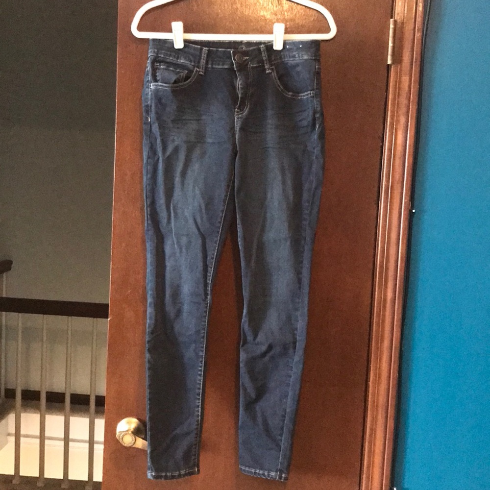 Women’s skinny jeans